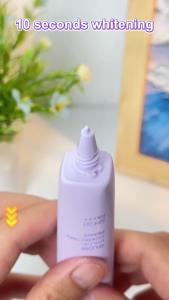 Top Seller 4 IN 1 SUNSCREEN PRIMER 30g | Provides Antioxidant Protection and Nourishing | Soothes Redness and Calms Irritated Skin | Instantly Brightens & Smooths | Brightens and Evens Skin Tone | SPF 30 PA+++ Sun Protection | Locks in Intense Hydration.