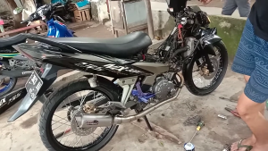 KNALPOT RACING PROLINER hitam SUPRA 110.FIT GREND JUPITER Z.VEGA R. SMASH SHOGUN REVO LAMA