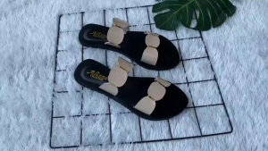 Alisa - Sandal Jepit Ban 2 kotak Karet Wanita - Sendal Teplek Wanita Terbaru