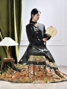 Original Heavy Work Gold Weaving Hanfu Skirt with Fake Makeup Flower Design in New Chinese Style for Daily Use in Autumn And Winter