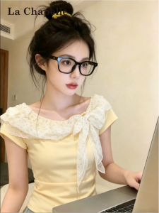 La Chapelle | Off-Shoulder Floral Print Spliced T-Shirt Women