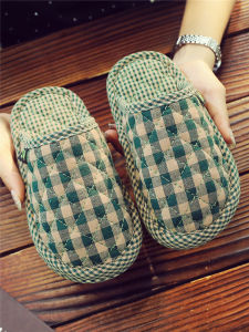 รองเท้าแตะบ้านผ้าฝ้ายแท้สำหรับเด็กและคู่รัก พื้นนุ่ม สวมใส่สบาย ดีไซน์เรียบง่าย รองเท้าแตะพื้นยางแบบสวมสบายสำหรับฤดูใบไม้ร่วงและฤดูหนาว