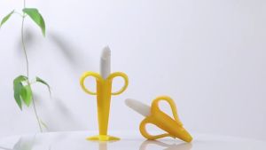 Mainan Gigitan Bayi Bentuk Pisang Teether Baby Food Grade BPA FREE Bahan Silikon