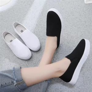 ส่งเร็ว รองเท้าสลิปออน รุ่น slip on รองเท้าแบบสวม ทรงอมตะ ไม่ต้องผูกเชือก รองเท้าผ้าใบ แฟชั่น ดีไซน์โดดเด่น