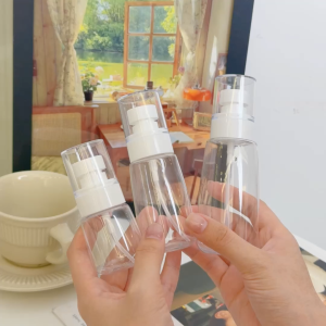 30/60/100ml Plastic Spray Bottle Clear Spray Bottle Liquid Alcohol Perfume Dispenser Bottle Small Empty Hand Sanitizer Bottle Travel Container Refillable Bottles