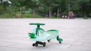 Babymommy👶Quality Yoyo Car Swing Car Light Music Twist Car LED Wheels Toddler Kids Car Outdoor Mainan Kereta