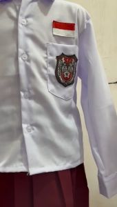 Seragam Anak Sekolah SD: Kemeja Putih Tangan Panjang