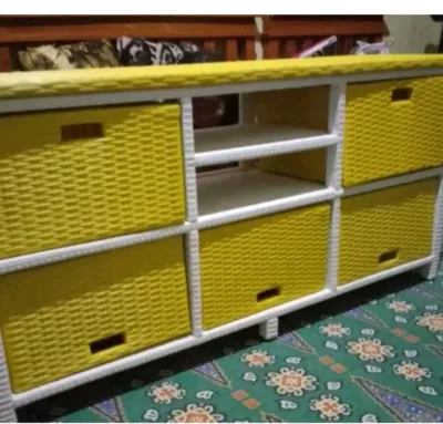 Lemari Rotan Sintetis 5 Laci DVD Rak Susun Meja Tv Model Minimalis Murah