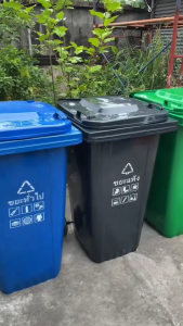 Jumper Kids ถังขยะมีฝาปิด ขนาด30L/100L/120L/240L มีสีเขียว น้ำเงิน แดง ดำ ถังขยะพลาสติก พลาสติกหนาอย่างดี ที่แยกขยะ