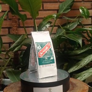 Pupuk Gandasil B 100 gram untuk perkembangan bunga dan buah