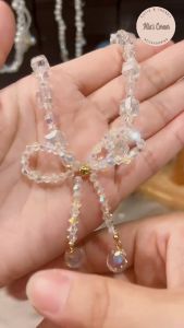 Vòng cổ đá pha lê trong suốt lấp lánh ánh màu sang trọng