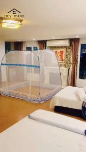 Màn Chụp Tự Bung Đỉnh Vuông Chân Viền Đẹp Mắt Tiện Dụng Có Cửa-Xưởng Màn HUY HOÀNG