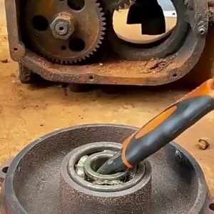Car Inner Bearing Puller Disassembly 3-Jaws Puller Automotive Machine Tool Kit Car Separation Bearing Device Tools