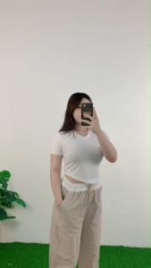 ชุดเซ็ตสายฝอ เสื้อเข้ารูป+กางเกงขากว้าง ลุคสบายๆ