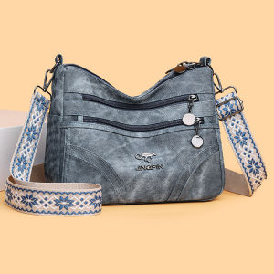 Retro Luxury Casual Versatile Wide Shoulder Crossbody Bag Womens Bag 2025 New Single Shoulder Small Square Bag Mom Bag