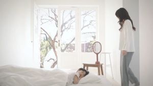 Xiaomi SOLOVE Vertical USB Rechargeable Mosquito Killer Handheld Fly Swatter รุ่น P1 สำหรับห้องบ้าน และเพื่อนผู้ชาย ไมโคริลล่าสุด