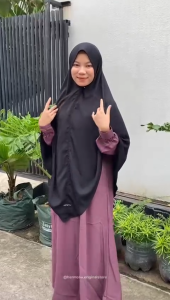 Hermosa - Abaya Emboss Merak Pink Wolfis Premium I Abaya Kekinian I Abaya Mewah I Abaya Syari