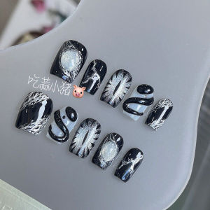 Hand-Painted Black Snake Skin Pattern Short Cat Eye Nail Tips Gold Laminated Cool And Spicy Wearable False Nails Chinese Brand
