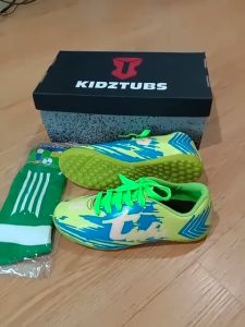 KIDZTUBS Sepatu Futsal Anak Paket Komplit Sepatu Futsal Tas Skin Deker Kaos Kaki Usia 6-10 Tahun Size 28 29 30 31 32 33 34 35 36 37 KDZ1121122624