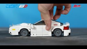 CaDA Initial D Ryosuke Takahashi Mazda RX7 FC3S Brick DIY Vehicles 1:24 Scale DIY Blocks Toy Set C55012W