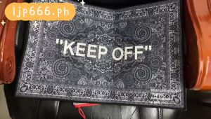 【No-Questions-Asked Refund】 Off white Co branded Carpet 40*60CM Small Carpet OW Carpet