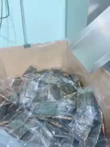 Rong biển kẹp hạt dinh dưỡng - Bao Bì Từng Miếng- đồ ăn vặt