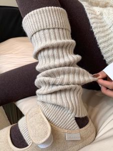 Warm And Stylish Autumn Winter Vintage Foot-Stepping Design Cashmere Sock Covers!! Perfect for Outdoor Use And Layering