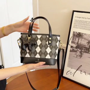 G51023 LUCCHERRY TAS PREMIUM LUC CHERRY TAS SELEMPANG WANITA SHOULDER BAG WANITA