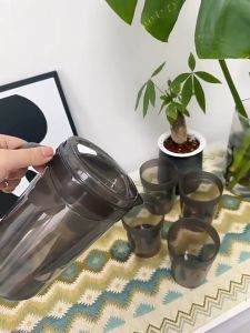 Simple 2.8L Pitcher with 4 Cups High Quality Large Capacity with Scale Water Bottle Cool Kettle Fiberglass PP5 Black Red