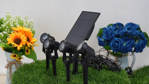 【Thailand Stock】4pcs 3000K/RGB ไฟ LED พลังงานแสงอาทิตย์กลางแจ้งพลังงานแสงอาทิตย์ Spotlight สวนพลังงานแสงอาทิตย์กลางแจ้ง IP65 กันน้ําพลังงานแสงอาทิตย์ Light Wall LIGHT