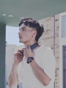 Quạt đeo cổ siêu mát 3 cấp độ Quạt đeo cổ pin sạc không cánh 48 luông gió làm mát 360 độ Sử dụng  Pin Lithium 4000mAH- BH6 Tháng