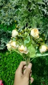 Bunga Camelia Putik Cabang 5 - bunga Imitasi kain artificial untuk dekorasi pelaminan atau dekorasi wedding dekorasi cafe dekorasi rumah dekorasi kamar Import premium termurah artifisial palsu kain