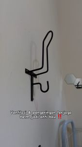 GUNINCO GANTUNGAN HELM Gantungan Jaket Besi Rak Gantungan Dinding Display