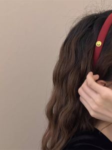 แฟชั่นย้อนยุค Red Heart Gold Label High เสื้อท่อนบน ที่คาดผมแบบมวยวัสดุกํามะหยี่ สไตล์เกาหลี เครื่องประดับผมสําหรับผู้หญิงปีใหม่