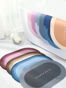 Keset Kamar Mandi Dapur Diatomite Oval Serap Air Anti Bau Bakteri Anti Slip
