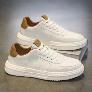 New Mens Spring Summer Fashionable Casual Leather Surface All-Match Sports Shoes Pure Color Sneakers Trendy White Sneakers