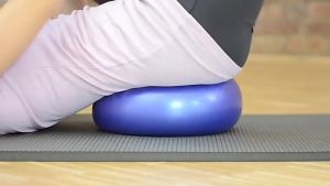 Rooxin | 25cm Yoga Ball Pilates Ball Explosion Proof Yoga Core Ball Indoor Balance Fitness Ball Pilates Yoga Fitness Equipment