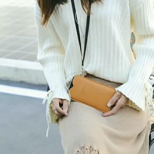 Durable Compact Soft PU Leather Fashion Crossbody Bag