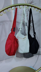 Trendy Big Dumpling Bag for Men & Women Large Capacity Plain Solid Color Crossbody Sling Bag