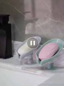 Creative Leaf Shaped Soap Box Drain Soap Holder Punch-free Soap Dish Box Sponge Storage Holder Bathroom Storage Box