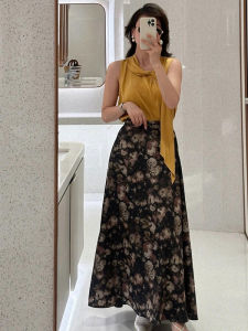 YUFUQING | French Vintage Oil Painting Style Printed Elastic Waist Half Skirt Summer New Fashion High Waist Slimming Versatile Midi Skirt