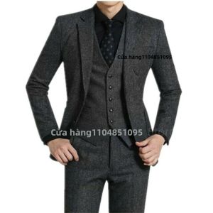 Bộ Vest Cưới/dạ Hội Nam Màu Xám Đậm 3 Món Kiểu Dáng Ôm Sát Chất Liệu Tweed Họa Tiết Xương Cá Gồm Áo Khoác Áo Ghi Lê Và Quần Thích Hợp Cho Công Việc.