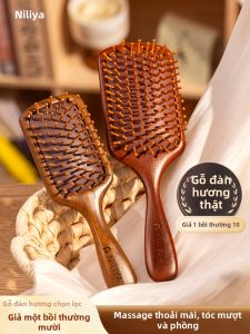 NILIYA | Smooth Scalp Massaging Detangling Comb