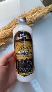 Shampo Kuda Caviar: Solusi untuk Panjang, Tebal & Sehatnya Rambut Anda\\n\\n Apa itu Shampo Kuda Caviar?\\nShampo Kuda Caviar adalah produk perawatan rambut yang diklaim memiliki khasiat luar biasa dalam membantu pertumbuhan rambut, membuat rambut lebih tebal dan sehat. Produk ini mengandung bahan-bahan alami seperti caviar, yang dipercaya dapat memberikan nutrisi penting bagi rambut Anda.\\n\\n Manfaat Shampo Kuda Caviar\\nShampo Kuda Caviar memiliki beberapa manfaat yang dapat Anda rasakan setelah penggunaan secara rutin:\\n\\n- Membantu pertumbuhan rambut lebih cepat\\n- Membuat rambut lebih tebal dan kuat\\n- Mengurangi kerontokan rambut\\n- Membantu mengatasi masalah rambut rusak\\n- Membuat rambut lebih berkilau dan sehat\\n\\n Komposisi Shampo Kuda Caviar\\nShampo Kuda Caviar terbuat dari bahan-bahan alami, seperti caviar, yang dipercaya memiliki khasiat luar biasa dalam merawat rambut. Selain itu, produk ini juga mengandung bahan-bahan lain yang dapat membantu memberikan nutrisi penting bagi rambut Anda, seperti:\\n\\n- Vitamin B5\\n- Vitamin E\\n- Panthenol\\n- Biotin\\n\\n Mengapa Pilih Shampo Kuda Caviar?\\nShampo Kuda Caviar memiliki beberapa keunggulan dibanding shampo biasa:\\n\\n- Mengandung bahan-bahan alami yang aman untuk rambut\\n- Bisa membantu pertumbuhan rambut lebih cepat\\n- Bisa mengatasi masalah rambut rusak\\n- Bisa membuat rambut lebih tebal dan kuat\\n\\n Keunggulan Shampo Kuda Caviar dibanding Shampo Biasa\\nShampo Kuda Caviar memiliki beberapa keunggulan dibanding shampo biasa, yaitu:\\n\\n- Mengandung bahan-bahan alami yang aman untuk rambut\\n- Bisa membantu pertumbuhan rambut lebih cepat\\n- Bisa mengatasi masalah rambut rusak\\n- Bisa membuat rambut lebih tebal dan kuat\\n\\n Shampo Kuda Caviar untuk Rambut Rusak\\nShampo Kuda Caviar bisa menjadi solusi untuk rambut rusak. Produk ini mengandung bahan-bahan alami yang dapat membantu meremajakan rambut rusak dan membuatnya lebih sehat.\\n\\n Cara Menggunakan Shampo Kuda Caviar\\nBerikut adalah langkah-langkah penggunaan shampo Kuda Caviar:\\n\\n1. Basahi rambut Anda dengan air hangat\\n2. Ambil secukupnya shampo Kuda Caviar dan oleskan ke rambut Anda\\n3. Ulangi proses ini selama 2-3 kali dalam seminggu\\n\\n Tips Menggunakan Shampo Kuda Caviar untuk Hasil Optimal\\nBerikut adalah beberapa tips menggunakan shampo Kuda Caviar untuk hasil optimal:\\n\\n- Gunakan shampo ini secara rutin\\n- Jangan lupa untuk memakai kondisioner setelah menggunakan shampo\\n- Hindari penggunaan alat penata rambut yang bisa merusak rambut\\n\\n Perawatan Rambut Lainnya yang Bisa Dilakukan Bersamaan dengan Shampo Kuda Caviar\\nSelain menggunakan shampo Kuda Caviar, ada beberapa perawatan rambut lainnya yang bisa Anda lakukan bersamaan:\\n\\n Masker Rambut\\nMasker rambut bisa membantu memberikan nutrisi tambahan bagi rambut Anda. Gunakan masker rambut setelah menggunakan shampo Kuda Caviar untuk hasil yang lebih maksimal.\\n\\n Serum Rambut\\nSerum rambut bisa membantu meremajakan rambut rusak dan membuatnya lebih sehat. Gunakan serum rambut setelah menggunakan shampo Kuda Caviar untuk hasil yang lebih maksimal.\\n\\n Perawatan Rumah lainnya\\nAda beberapa perawatan rumah lainnya yang bisa Anda lakukan bersamaan dengan penggunaan shampo Kuda Caviar, seperti:\\n\\n- Makan makanan sehat yang kaya akan nutrisi\\n- Minum air putih yang cukup\\n- Hindari stres dan olahraga secara teratur\n}