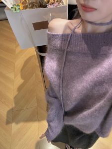 YUANYA | Áo Len Dệt Kim Elegance Tím Xanh Vai Trễ