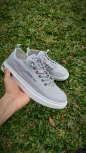 Chonlui Sepatu BOSINDO Sneakers Terbaru: Sepatu K16 Sepatu Sneakers Pria Dewasa, Sepatu Sneakers Kekinian, Sepatu Sneaker Pria, Sepatu Pria Santai Casual, Sepatu Pria Keren Buat Gaya, Sepatu Pria Dewasa Terbaru, Sepatu Sneakers Pria Casual Trendy Style Bisa COD