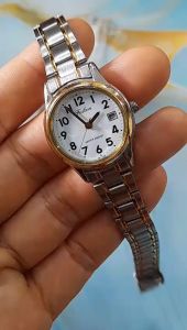 Đồng hồ nữ falcon có lịch dây thép không gỉ second hand si nhật- đã qua sử dụng