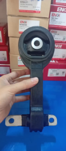 Chân máy phải Civic 1.8 AT/MT 2005-2012 (Made In Thailand)