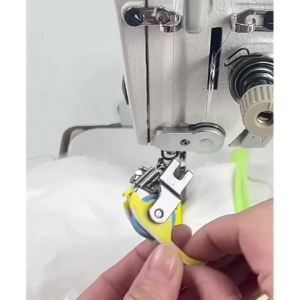 1Pc Universal Narrow Roller Presser Foot For Singer Brother Juki Industrial Single Needle Lockstitch Sewing Machine Accessories
