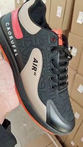 Sportswear Shop รองเท้าผู้ชาย รองเท้าผ้าใบทรงเตี้ย รองเท้าลําลองพื้นนุ่ม รองเท้าผ้าใบนักเรียน